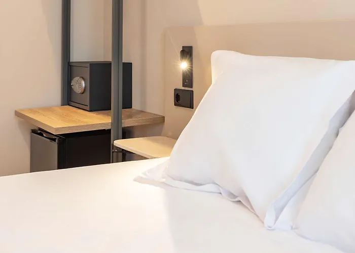 Hq Arena 3* ולנסיה